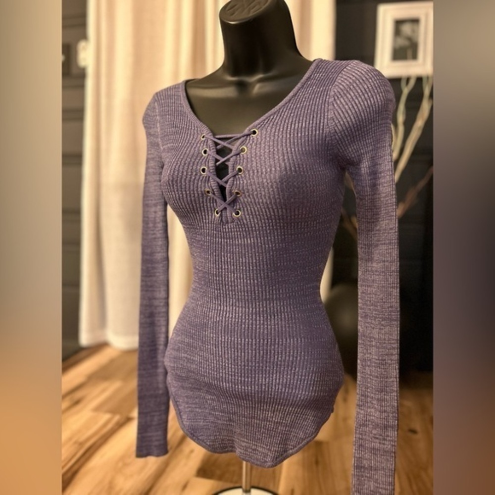 Long sleeve ribbed knit shirt, color lavender, size S - Picture 2 of 6